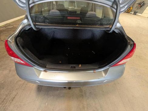 Used 2009 Nissan Versa 1.8 S w/ PWR Pkg FWD image 24