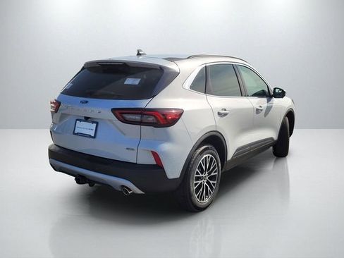 New 2025 Ford Escape SE w/ PHEV Premium Package FWD image 4