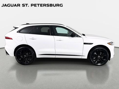 Used 2026 Jaguar F-PACE R-Dynamic S AWD/4WD image 8