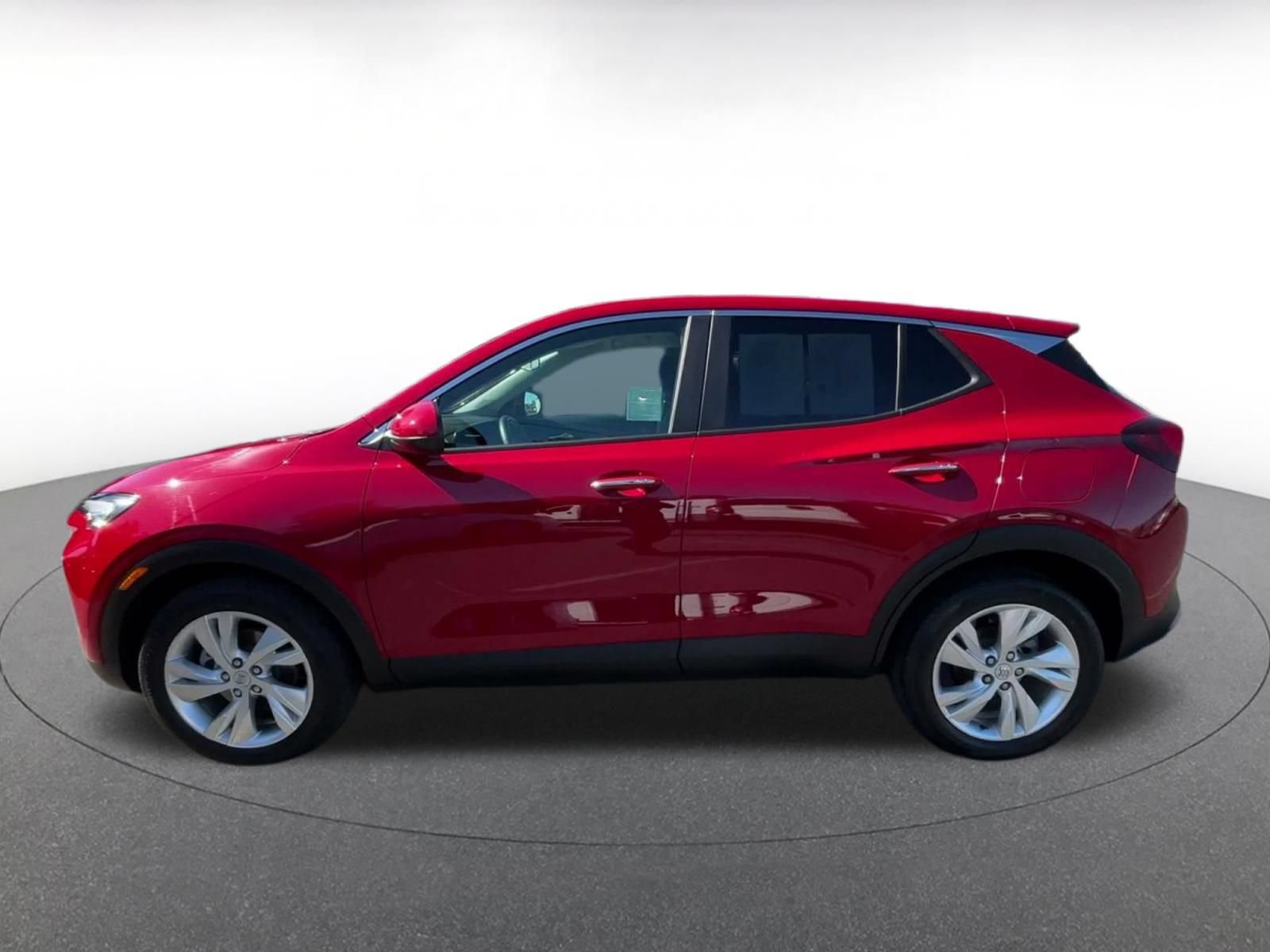 Used 2026 Buick Encore GX Preferred FWD image 8