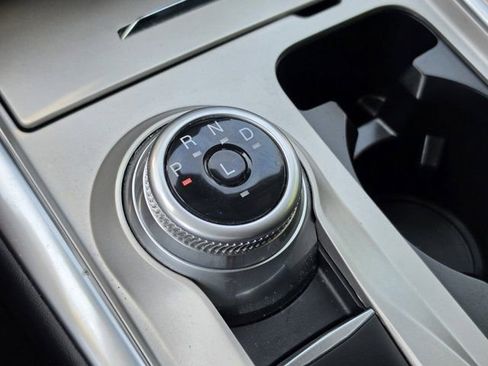 Used 2023 Ford Explorer XLT w/ Equipment Group 202A RWD image 20