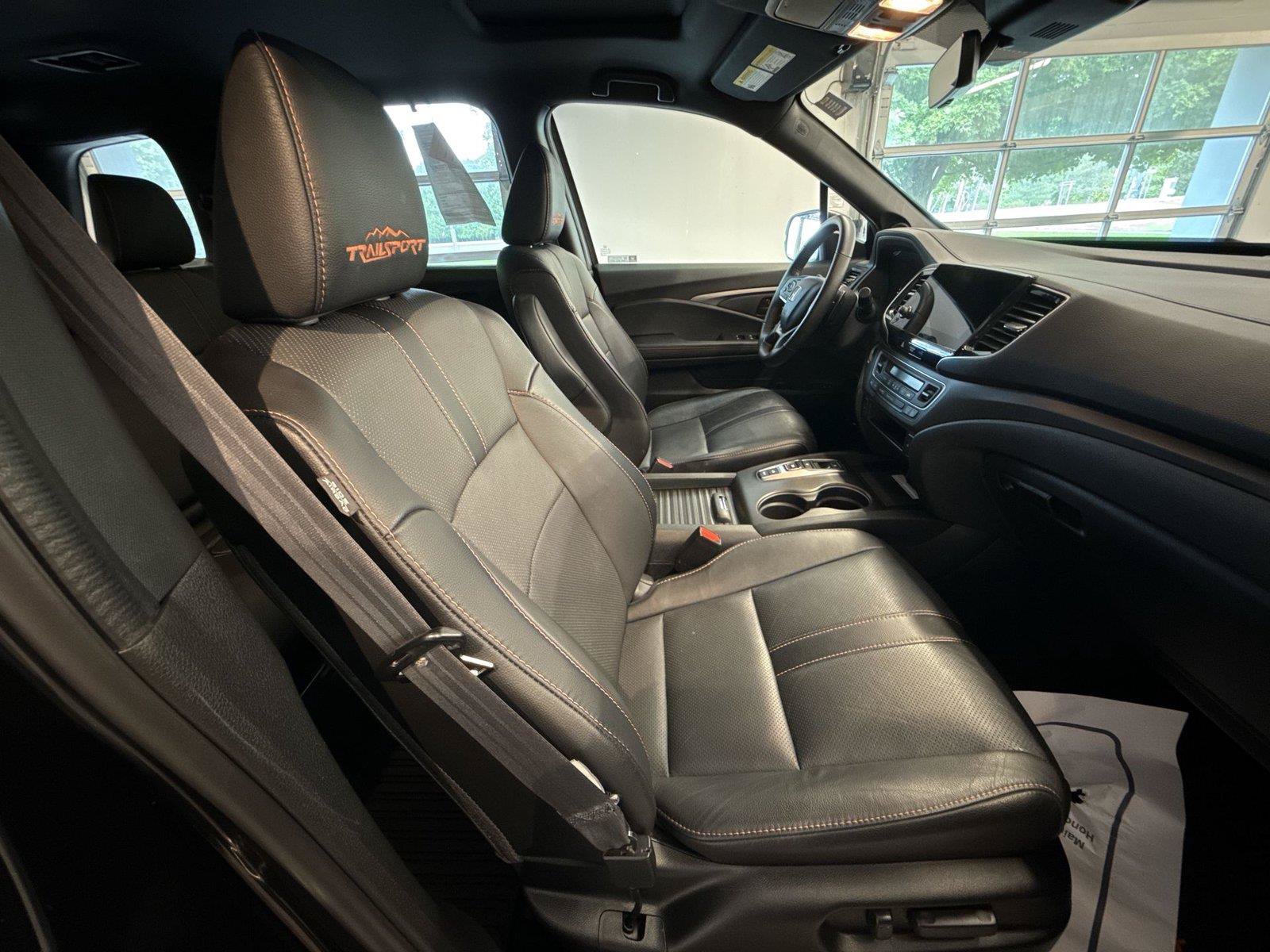 Used 2022 Honda Passport TrailSport image 26