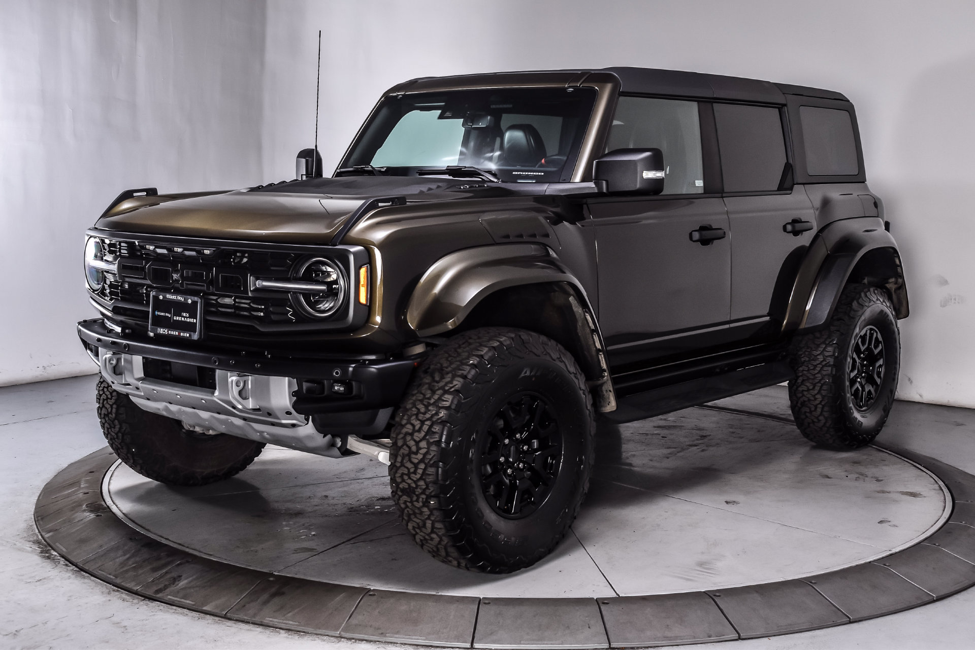 Used 2024 Ford Bronco Raptor w/ Interior Carbon Fiber Pack 6 AWD/4WD image 3