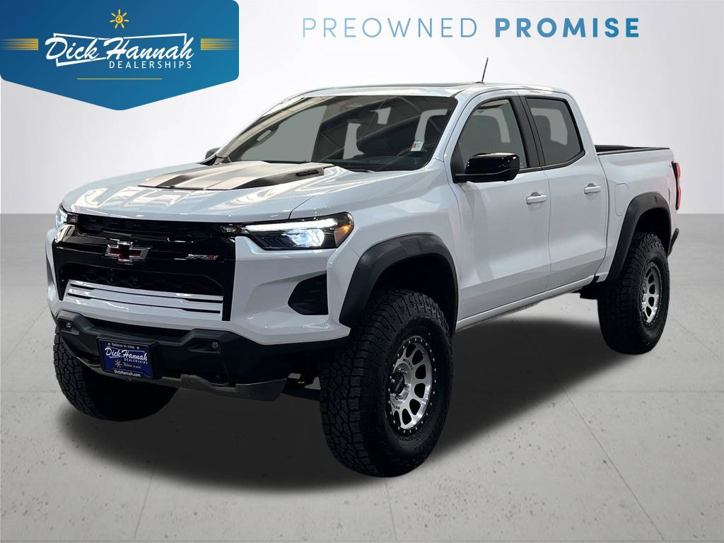 Used 2025 Chevrolet Colorado ZR2 w/ Technology Package AWD/4WD image 1