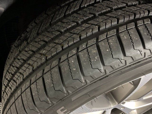 Used 2021 BMW X5 xDrive40i w/ Convenience Package AWD/4WD image 37