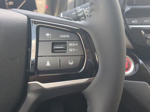 New 2026 Honda Odyssey Touring image 17