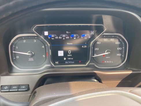 Used 2022 GMC Sierra 3500 Denali w/ Denali Ultimate Package image 20