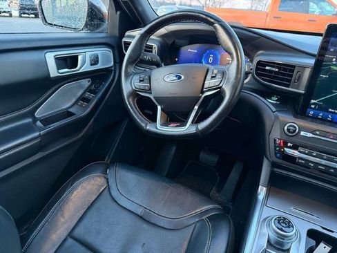 Used 2020 Ford Explorer ST w/ ST Street Pack image 14