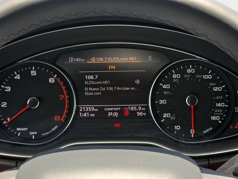 Used 2023 Audi Q5 2.0T Premium w/ Convenience Package AWD/4WD image 19