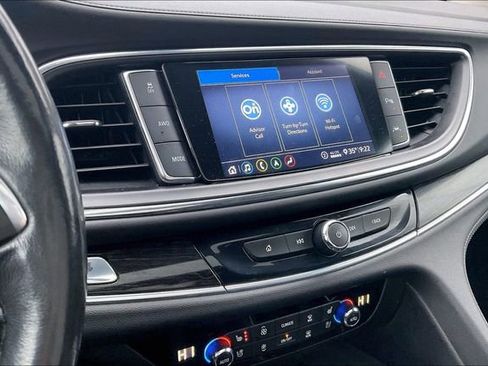 Used 2021 Buick Enclave Avenir w/ Avenir Technology Package image 6