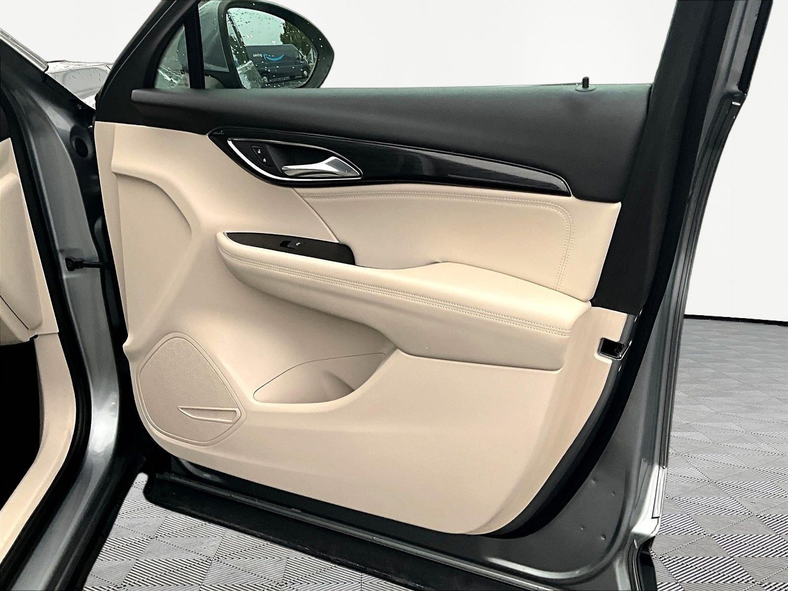 Used 2023 Buick Envision Preferred FWD image 28