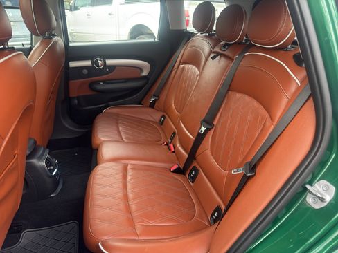 Used 2020 MINI Cooper Clubman S image 12