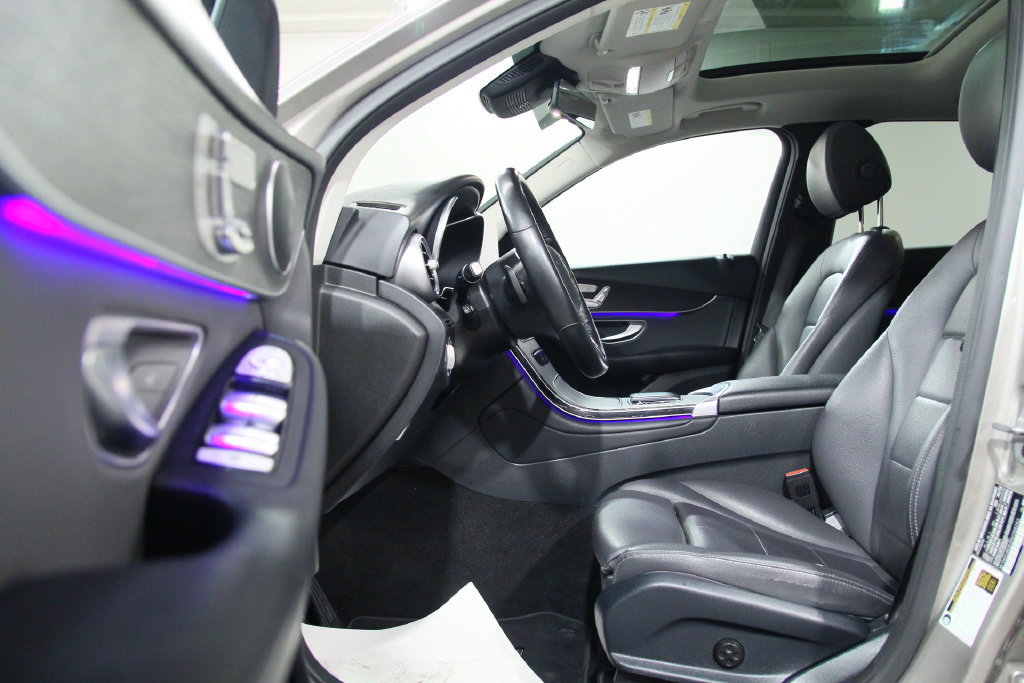 Certified 2022 Mercedes-Benz GLC 300 4MATIC image 5