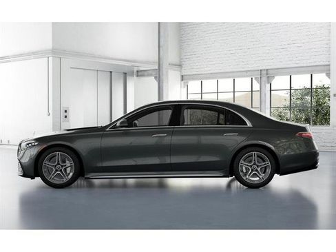 New 2026 Mercedes-Benz S 580 4MATIC Sedan image 33