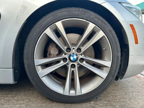 Used 2015 BMW 435i Coupe w/ Technology Package RWD image 24