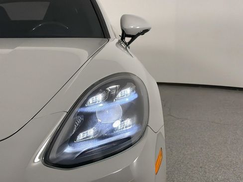 Certified 2023 Porsche Panamera Platinum Edition image 15