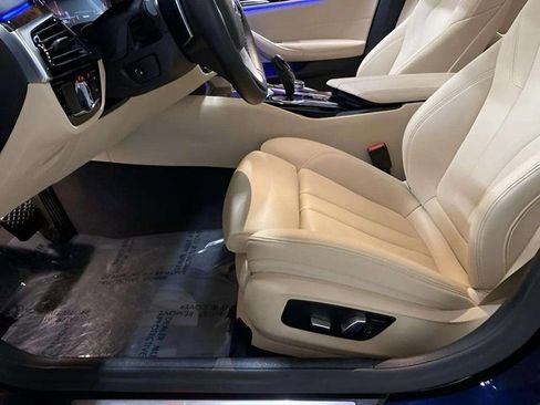 Used 2020 BMW 530i w/ Convenience Package image 69