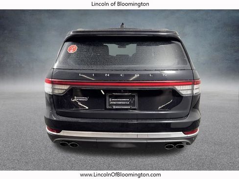 New 2026 Lincoln Aviator AWD image 6