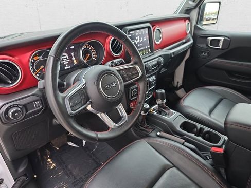 Used 2023 Jeep Wrangler Unlimited Rubicon AWD/4WD image 15