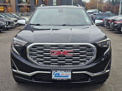 Used 2018 GMC Terrain Denali w/ Advanced Safety Package image 2