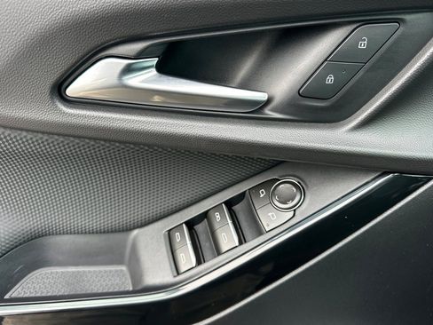 New 2026 Chevrolet Equinox RS FWD image 11