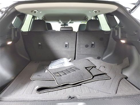 Used 2026 Nissan Murano SV image 9