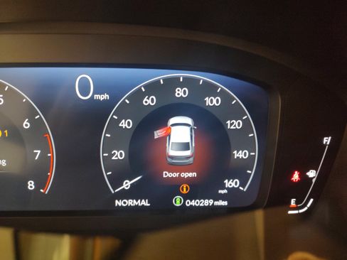 Used 2024 Honda Civic Touring image 6