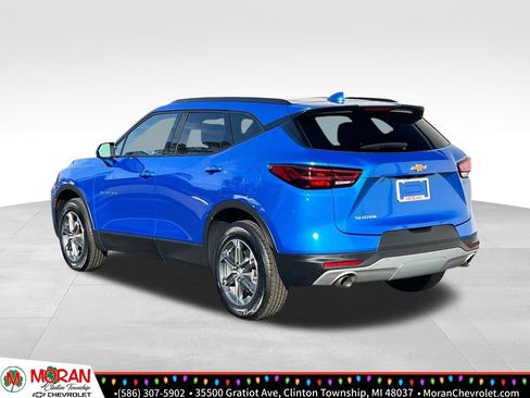 Certified 2025 Chevrolet Blazer LT w/ Convenience Package image 4