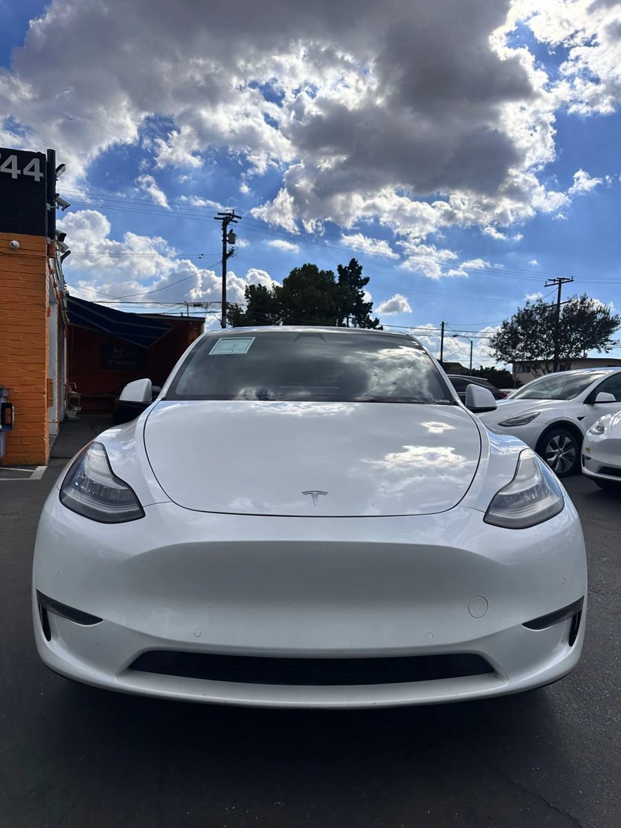 Used 2021 Tesla Model Y 2WD image 2