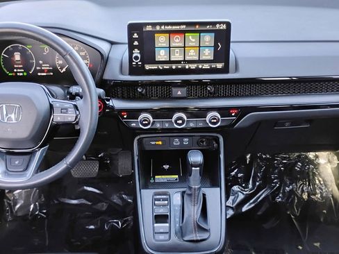 Used 2024 Honda CR-V Sport Touring image 17