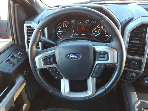 Used 2020 Ford F150 Lariat image 23
