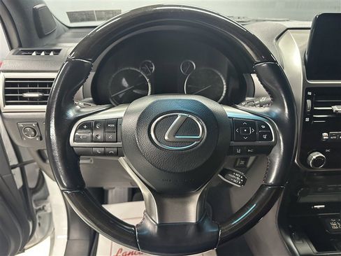 Used 2023 Lexus GX 460 Premium image 23