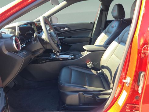 Used 2024 Chevrolet Trax RS w/ Driver Confidence Package image 10