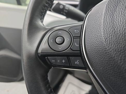 Used 2023 Toyota Corolla SE image 37