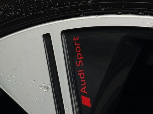 Used 2023 Audi SQ5 Premium Plus w/ Premium Plus Package image 8