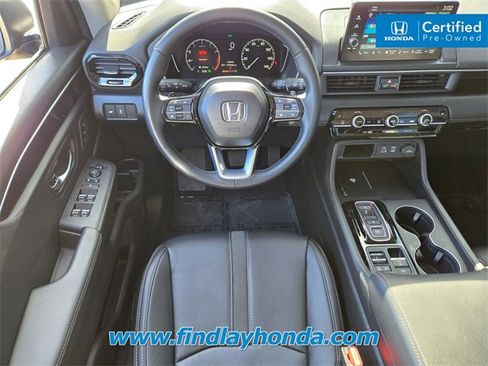 Used 2025 Honda Pilot EX-L image 15
