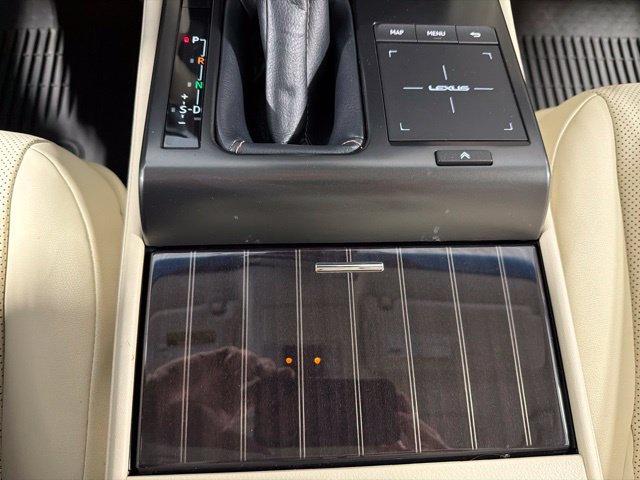Used 2023 Lexus GX 460 Premium w/ Premium Package AWD/4WD image 26