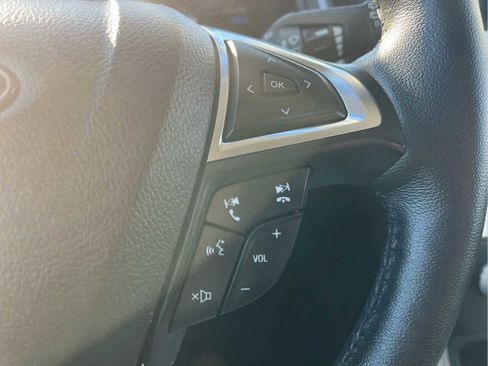 Used 2022 Ford Edge SEL w/ Convenience Package image 31