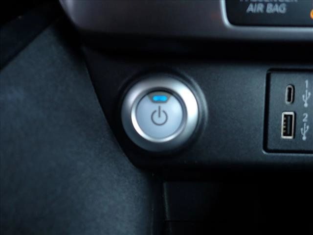 Used 2025 Nissan Leaf S FWD image 17