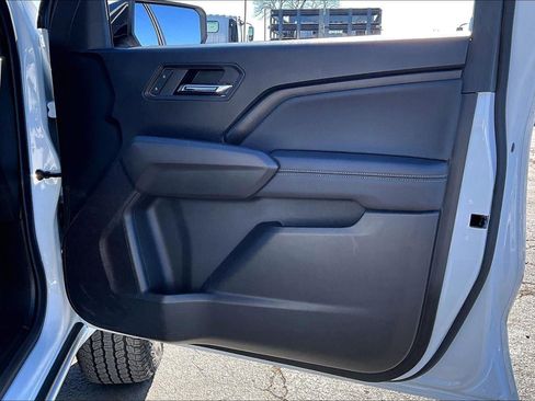 Used 2023 GMC Canyon Elevation image 26