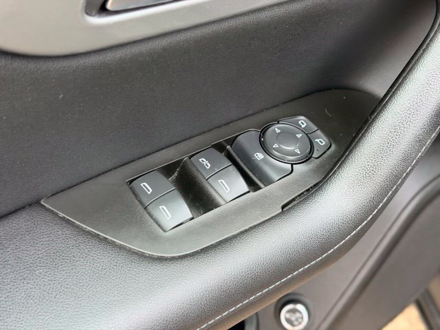 Used 2020 Chevrolet Blazer LT FWD image 20