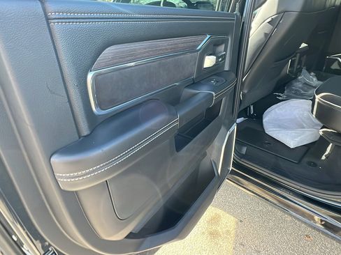 New 2026 RAM 2500 Limited image 19