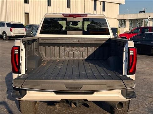 Certified 2025 GMC Sierra 2500 Denali Ultimate AWD/4WD image 31