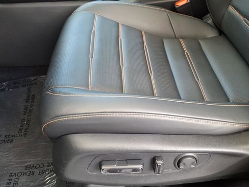 Used 2024 Honda CR-V Sport-L image 7