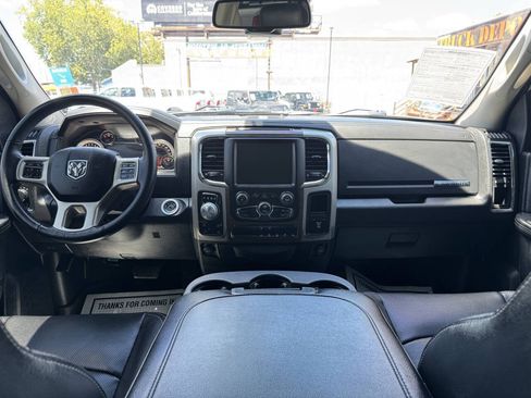 Used 2017 RAM 1500 Laramie AWD/4WD image 15