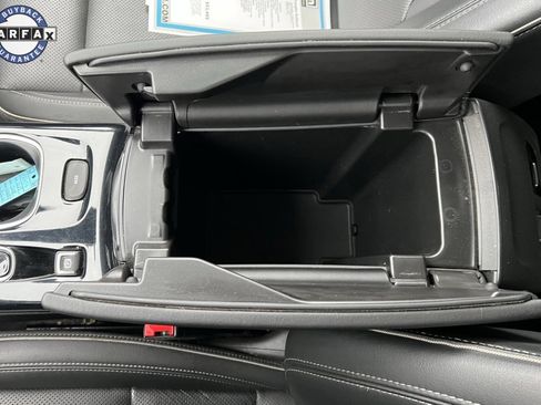 Used 2023 Buick Envision Essence image 17