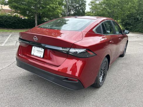 New 2026 Nissan Sentra SV w/ Floor Mat Package FWD image 7