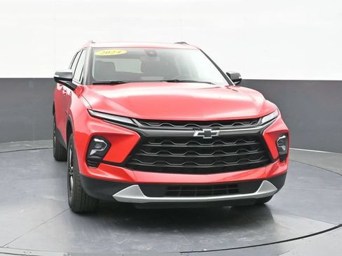 Used 2024 Chevrolet Blazer LT w/ Midnight/Sport Edition FWD image 21