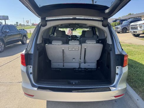 Used 2019 Honda Odyssey EX-L image 6