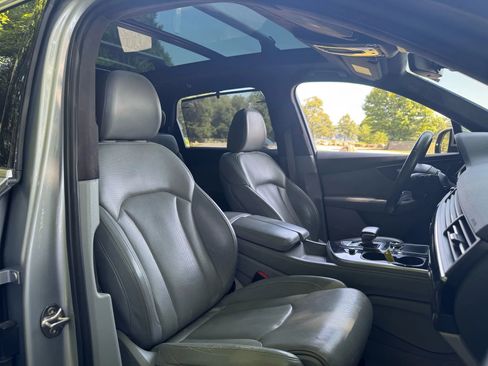 Used 2017 Audi Q7 3.0T Prestige image 21